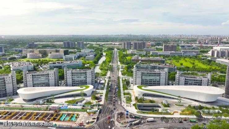 兰香湖2号-(兰香湖2号)首页网站-2024年最新房价+小区环境+户型配套(图2) 兰香湖2号-(兰香湖2号)首页网站-2024年最新房价+小区环境+户型配套(图2)